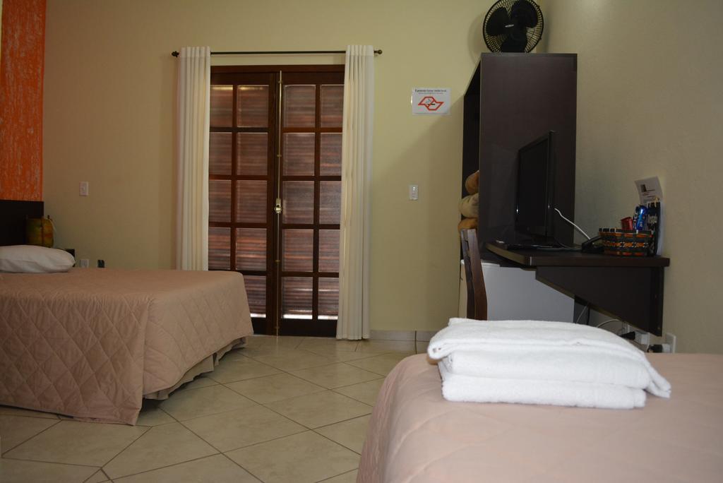 Hotel Fazenda Floresta Do Lago ソコロ エクステリア 写真